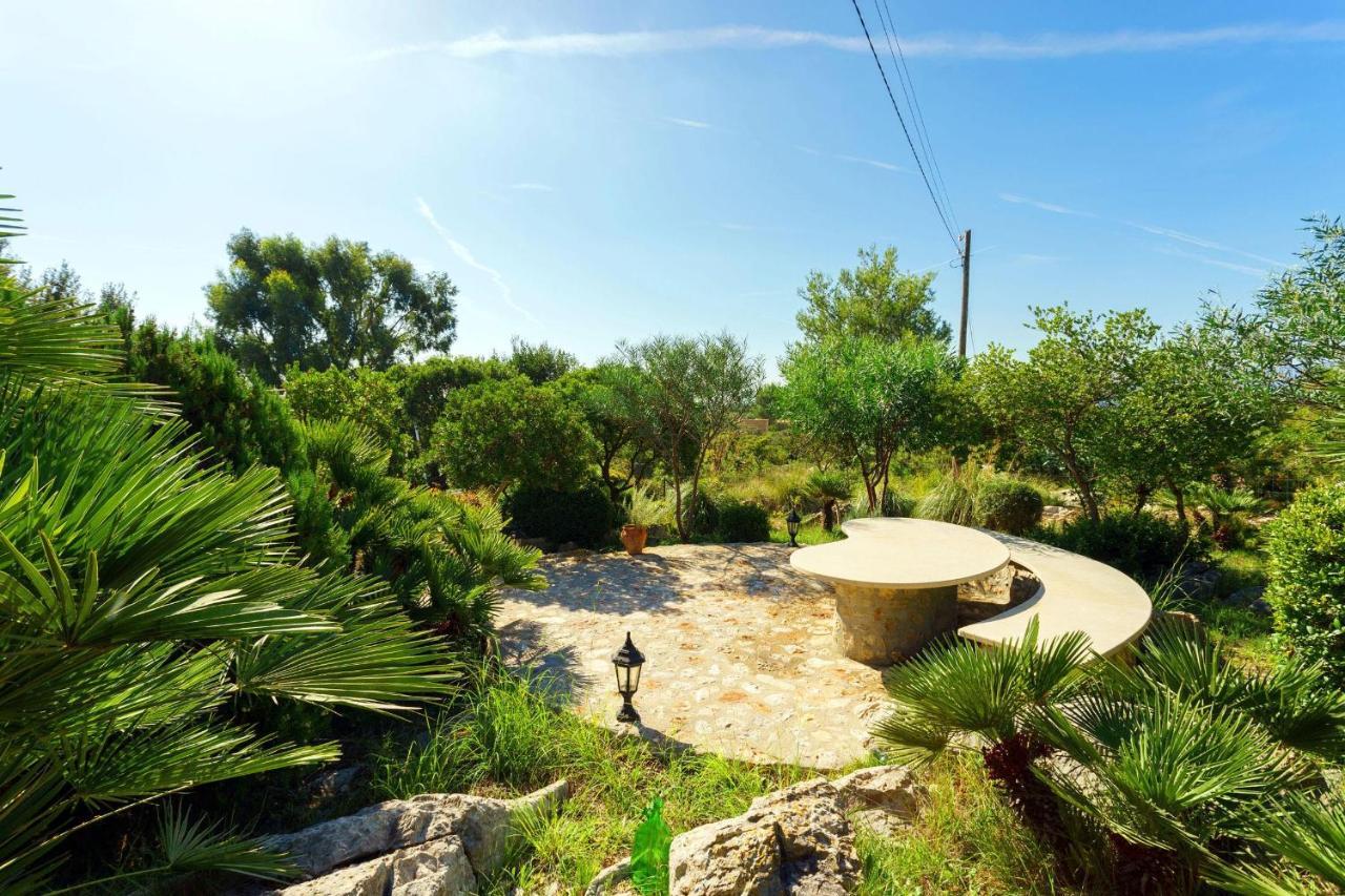 Villa Piedra Port de Pollença Eksteriør billede